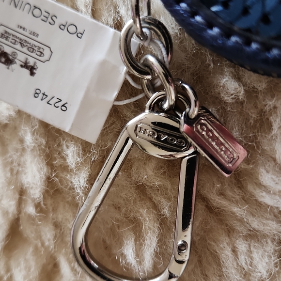 NWT Coach Blue Pop Sequin Heart Key Ring or Bag Tag ๐ - Picture 3 of 13